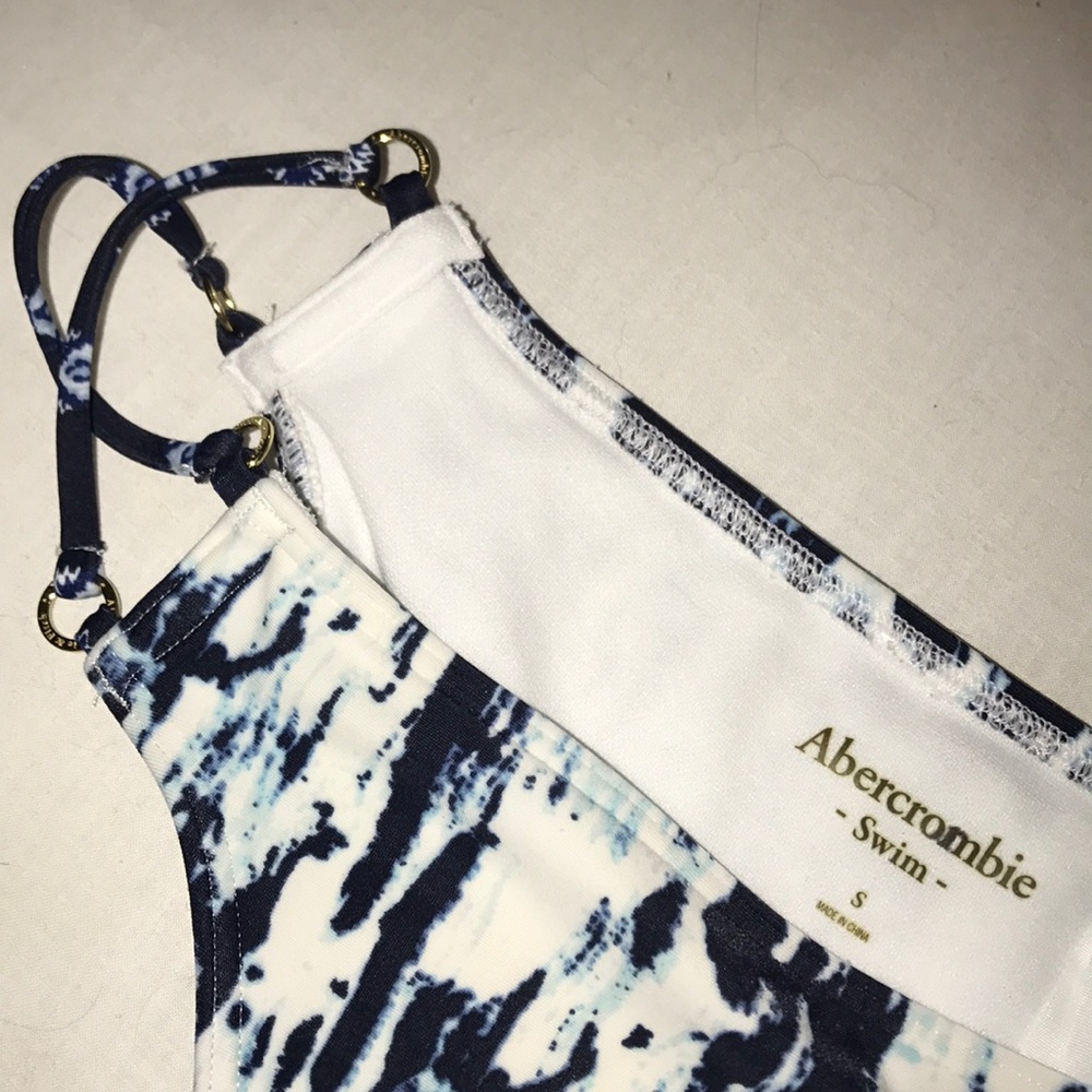 Blue splatter bottoms never worn